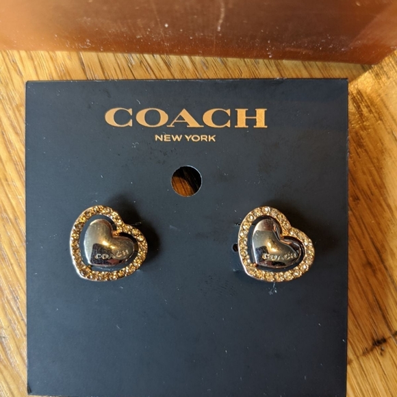 Coach's Double Halo Signature Heart Earrings - Picture 1 of 2